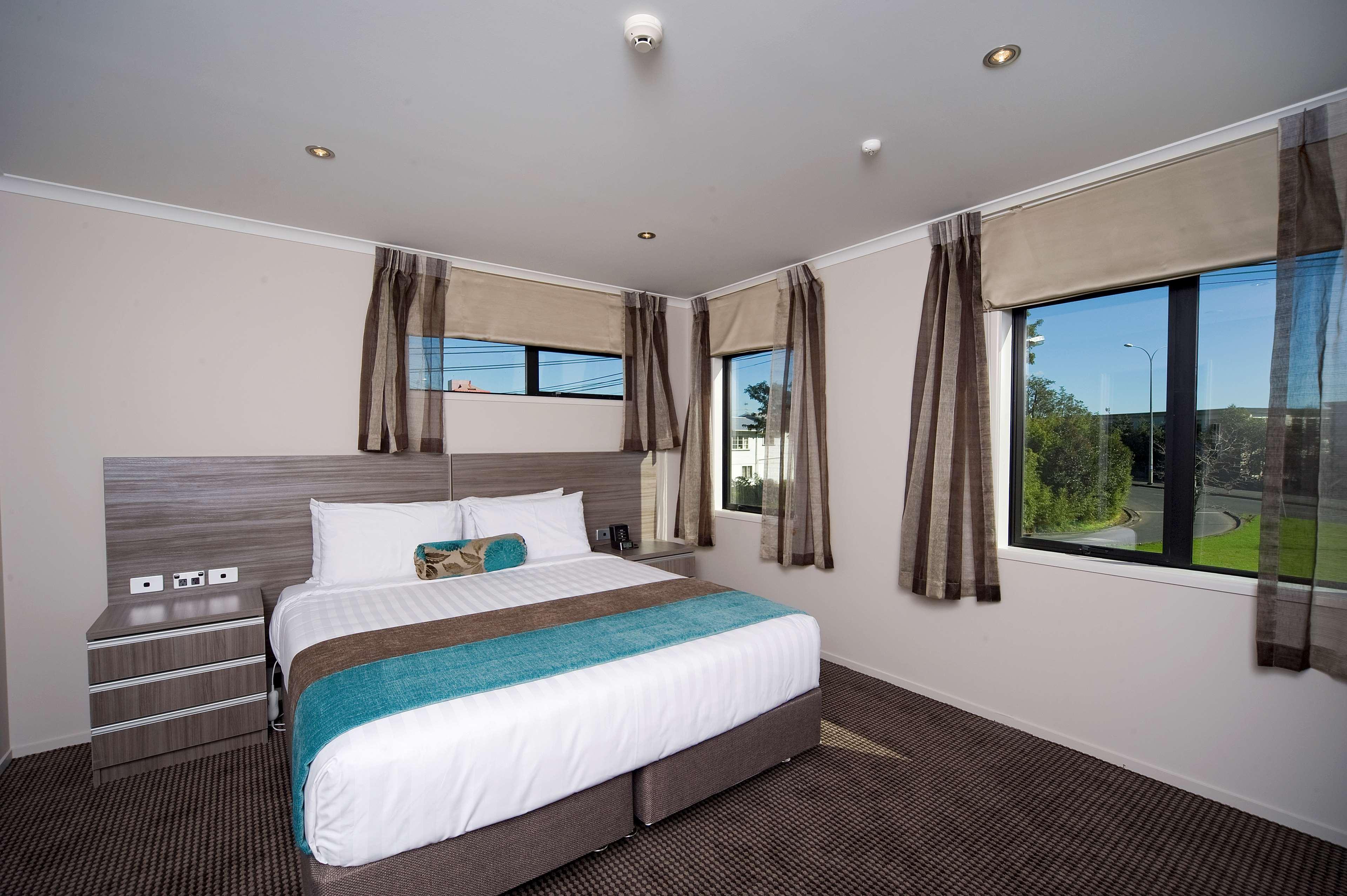 Best Western Ellerslie International Hotel Окленд Экстерьер фото