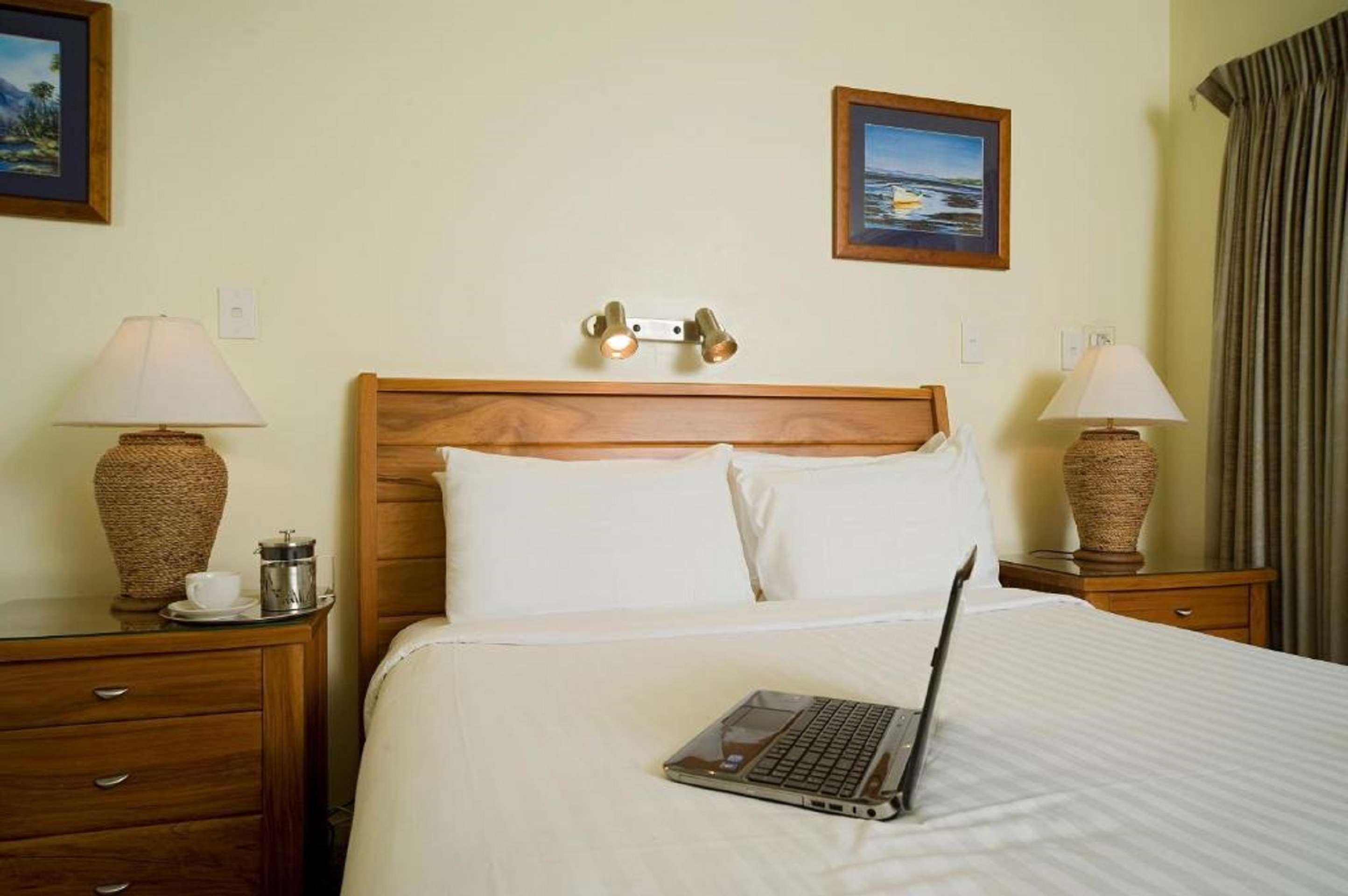 Best Western Ellerslie International Hotel Окленд Экстерьер фото